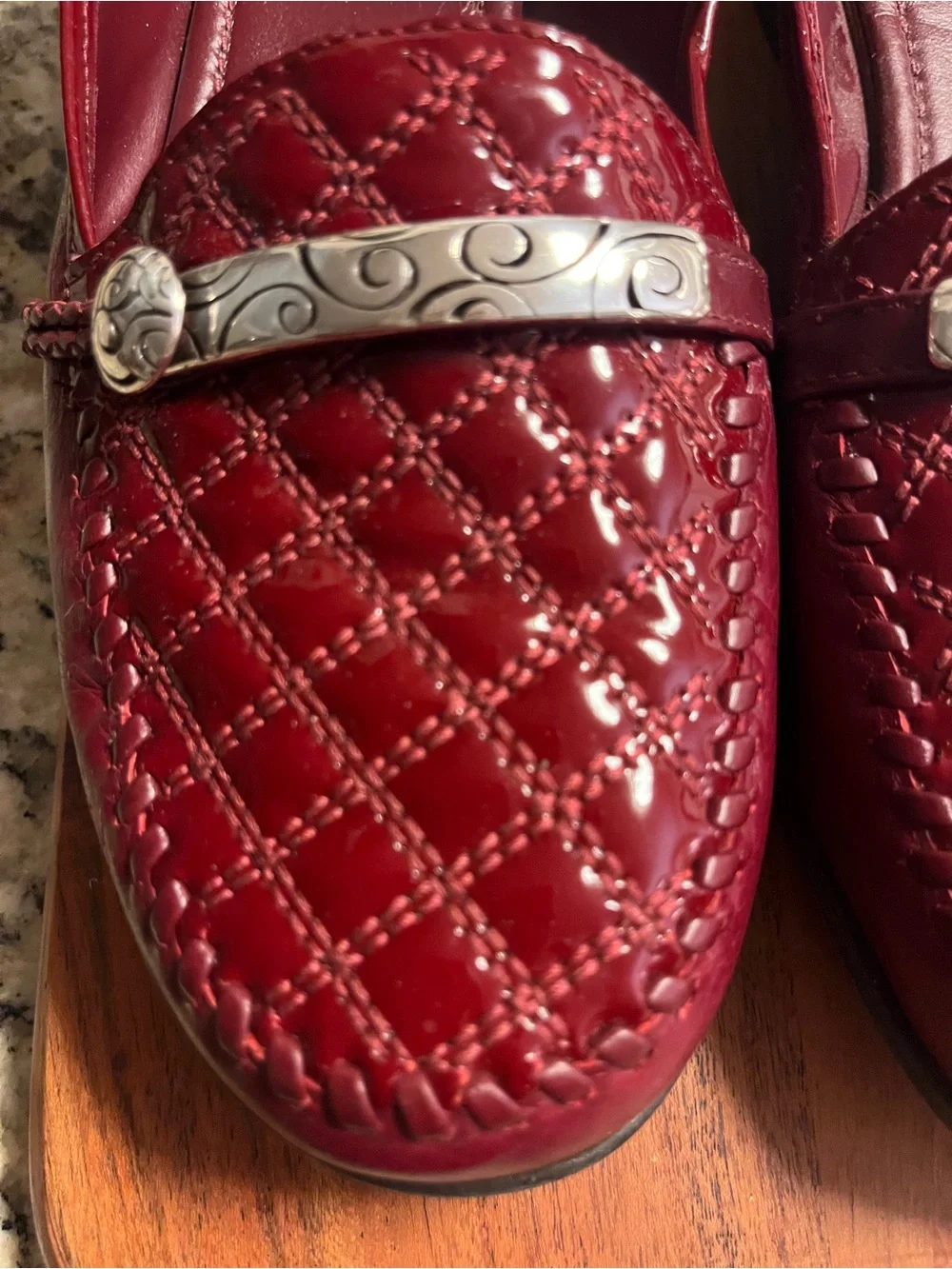 Brighton Women’s Quilted Leather Burgundy Loafers with Silver Accent size 9